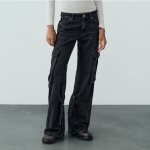 Zara Mid Rise Wide Leg Black Denim Cargo TRF Jeans